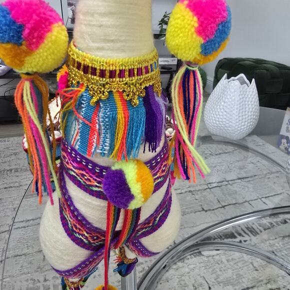 Decorative Peruvian Llama Candy Holder 15" Handmade Alpaca Doll Colorful Yarn - Picture 4 of 13